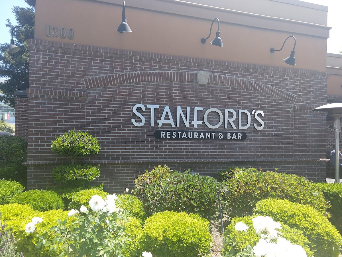 Stanford's Restaurant & Bar